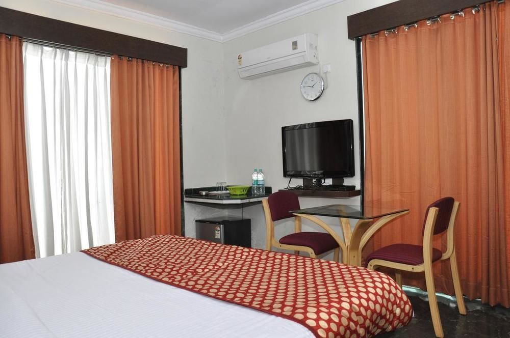 Hotel Sai Suraj Park Shirdi Exterior photo